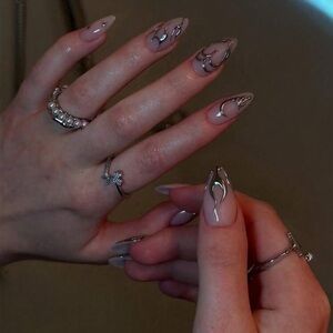 24pc Press On Nail Set from the Nail Bar 💅